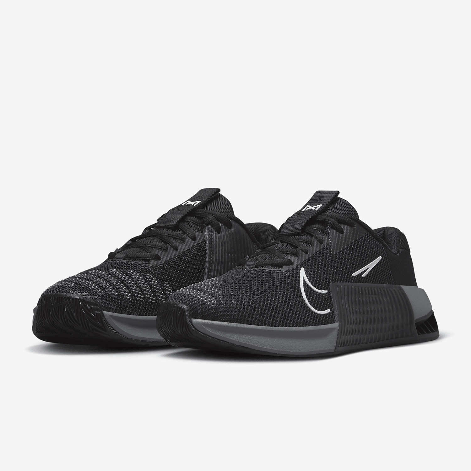 Nike Shoes Metcon 9 - ナイキ正規品、メトコン9、レディース用、耐久性と安定性に優れたトレーニングシューズ、DZ2537-001。